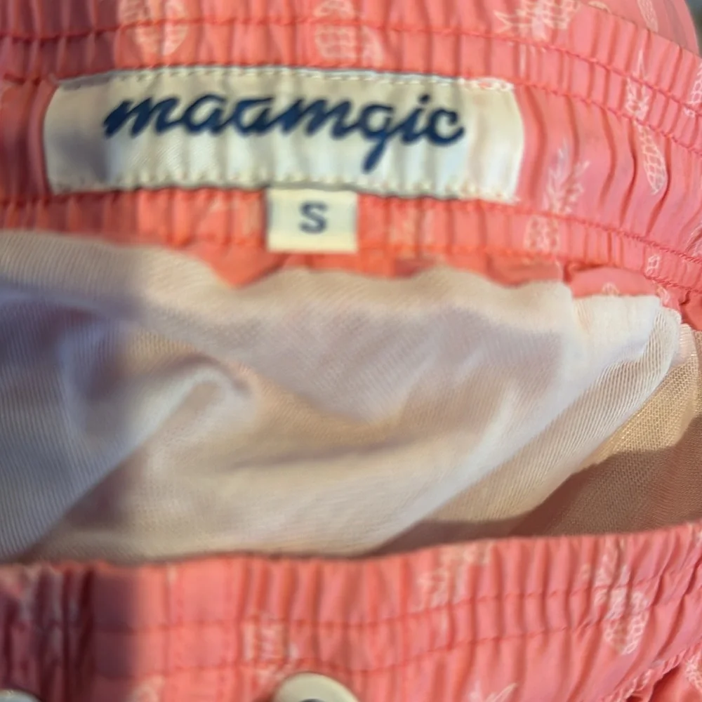 Maamgic‎ Men's Pink Swim Shorts size small